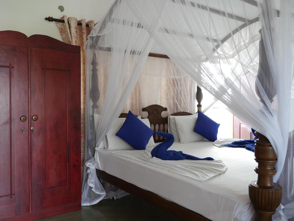 Ocean View Tourist Guest House At Negombo Beach Near The Airport Bagian luar foto